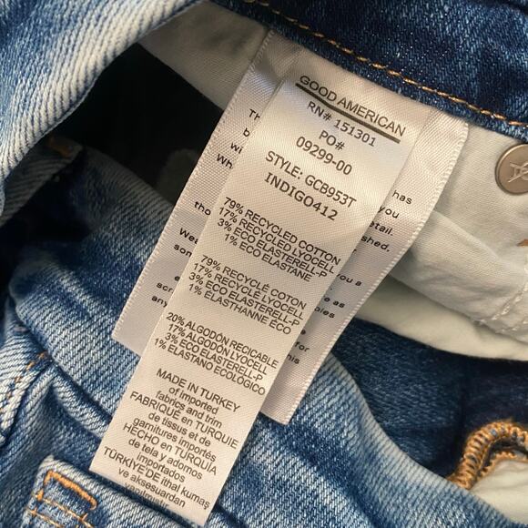 Good American Blue Boot Cut Jeans - Picture 4 of 10